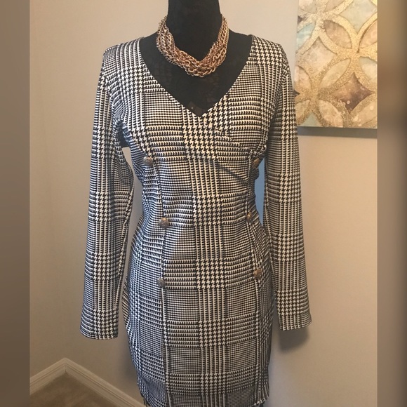 Fashionnova Curve Print Dress - Picture 5 of 7